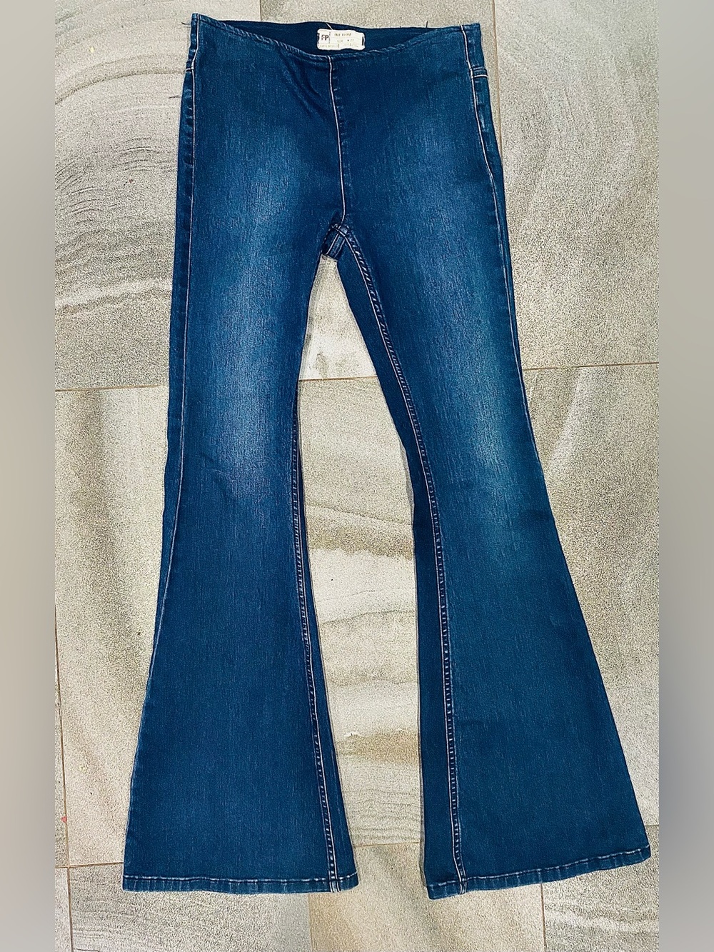 Free People Pull On Stretchy Flare Jeans Size 27